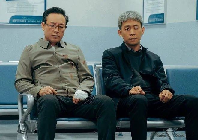 《狂飙》配角开启捞金之路!赚钱不寒碜,可急功近利的吃相太磕碜 《狂飙》配角开启捞金之路!赚钱不寒碜,可急功近利的吃相太磕碜