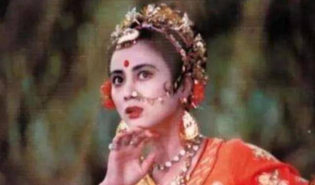 《西游记》最美男替身,男扮女装演了一集“玉兔精”,愣是没人发现 《西游记》最美男替身,男扮女装演了一集“玉兔精”,愣是没人发现