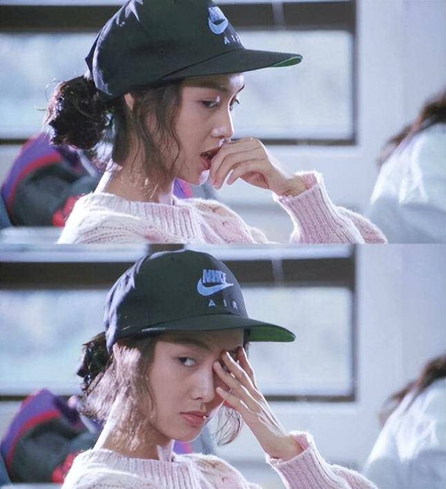 52岁朱茵现状：住深山残屋，开97年破车，她活成了娱乐圈李子柒