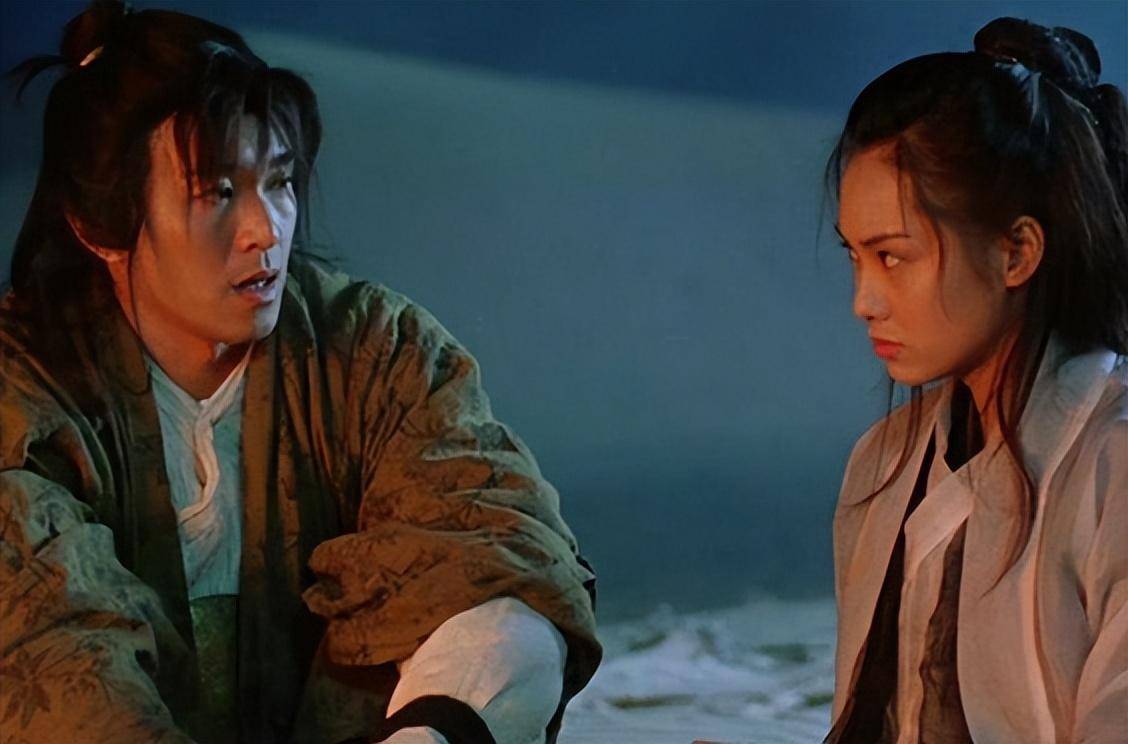 52岁朱茵现状：住深山残屋，开97年破车，她活成了娱乐圈李子柒