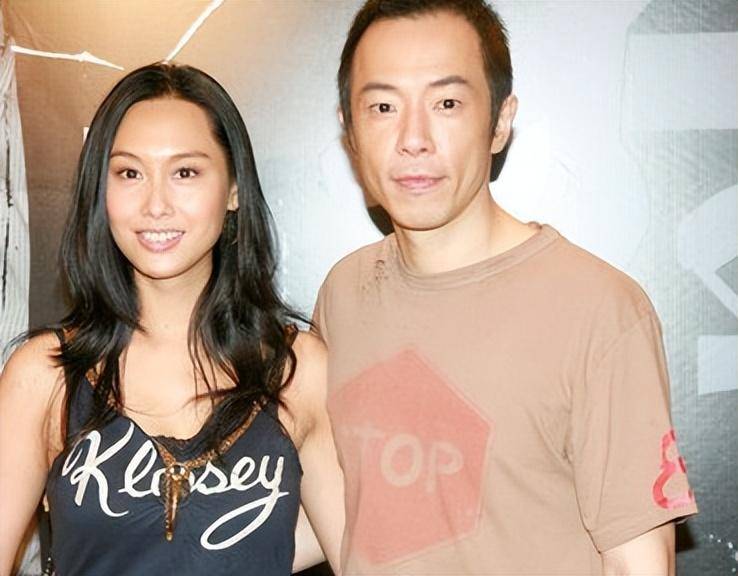 52岁朱茵现状：住深山残屋，开97年破车，她活成了娱乐圈李子柒