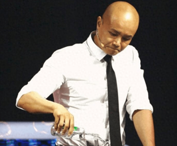 乐嘉为李玟发声！自曝耍酒疯真相，揭露节目被封杀原因，信息量大