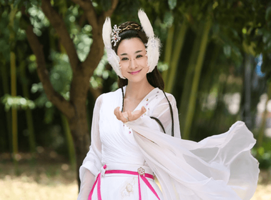 没退圈却过气的6位内地女星,各有各的活法,最大46岁,最小37岁 没退圈却过气的6位内地女星,各有各的活法,最大46岁,最小37岁