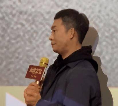 张译路演风波:拒签《狂飙》书与穿马面裙,武汉现场表情引发热议 张译路演风波:拒签《狂飙》书与穿马面裙,武汉现场表情引发热议